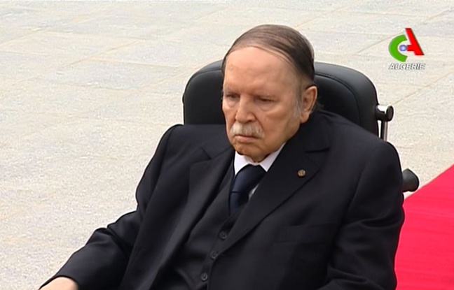 Algérie:le président Bouteflika va très bien dans son fauteuil&nbsp;roulant!