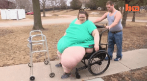 woman-boyfriend-outside